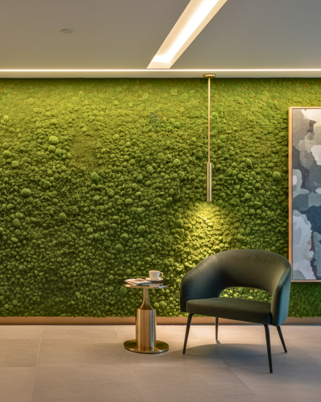 Flat moss in a hall way with a chair and metal side table | Fleur Reverie