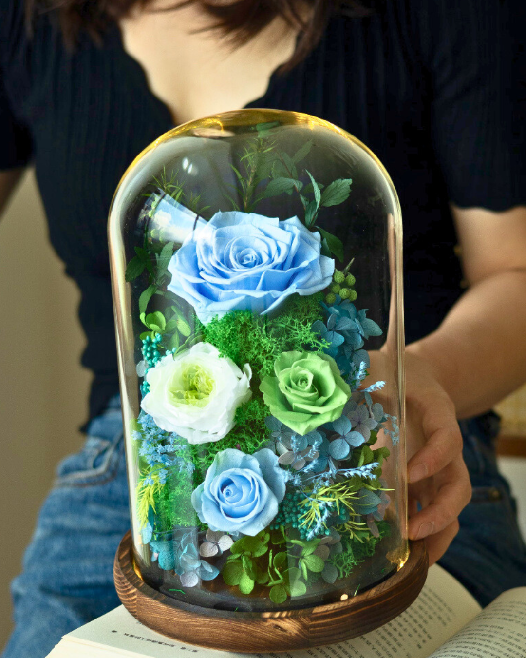 Low-Maintenance Biophilic Decor: How Forever Flowers Fit Busy Austin Lives